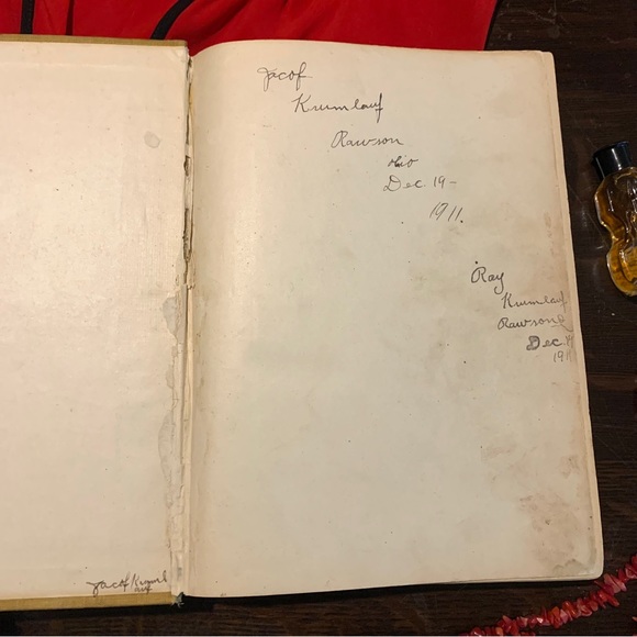 1900 Antique Hardcover Book with Red and Black Cover Art - Picture 4 of 10